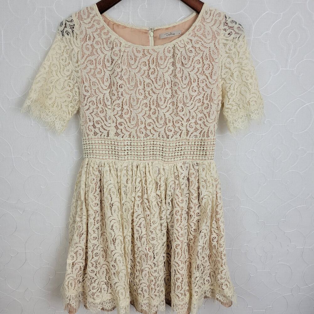 Darling Lace Skater Dress Medium White Nude Swing Skirt Lined Raw Hem Mini